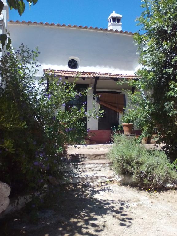 Cortijo El Berrocal Guest House Cazalla de la Sierra Exterior photo